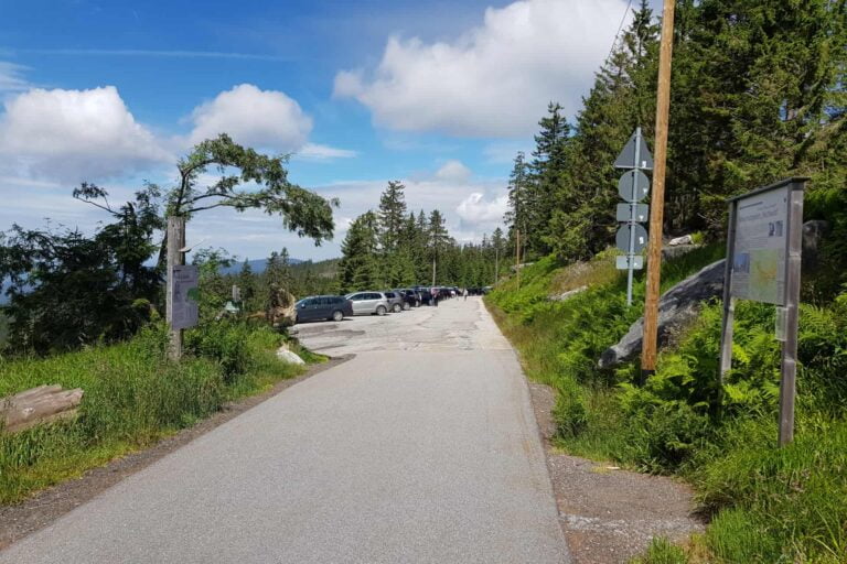 Parkoviště pod Třístoličníkem (Dreisesselparkplatz)