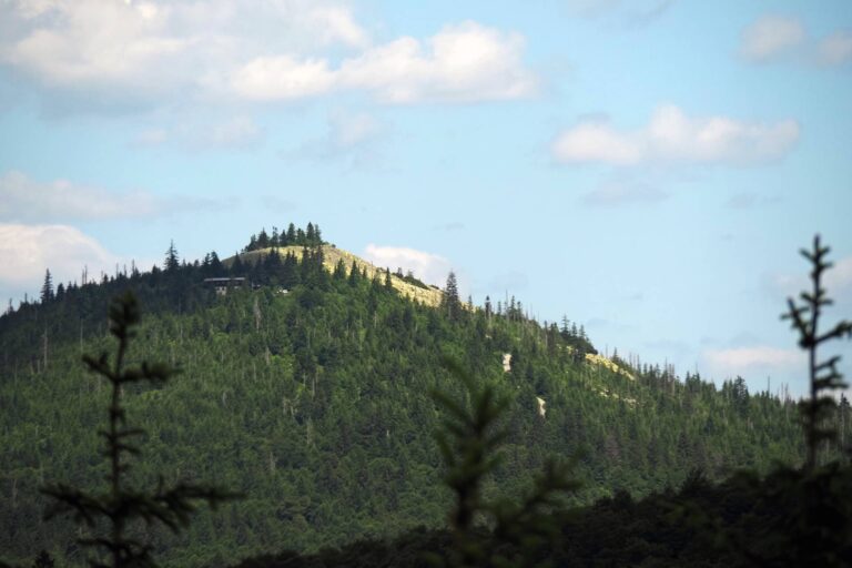 Hohlstein, Luzný s chatou